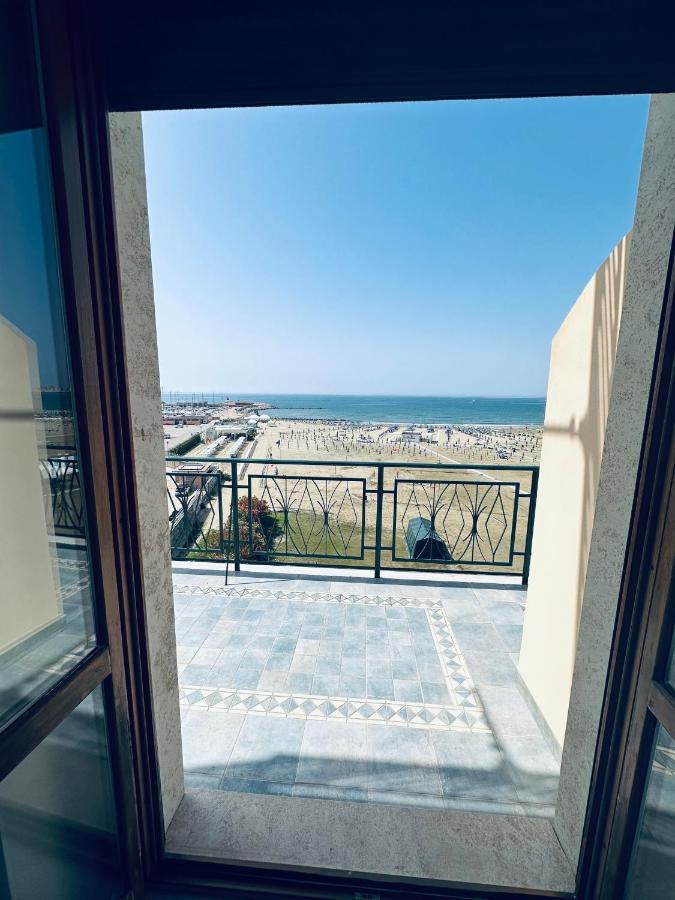Newhouse Victoria - Sea View Apartment Nettuno Esterno foto